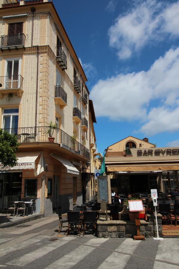 Apartmán Piazza Tasso Max 1 Sorrento Exteriér fotografie